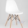 Eames D80 черный, 4 стула Eames DSW белые в Ярославле